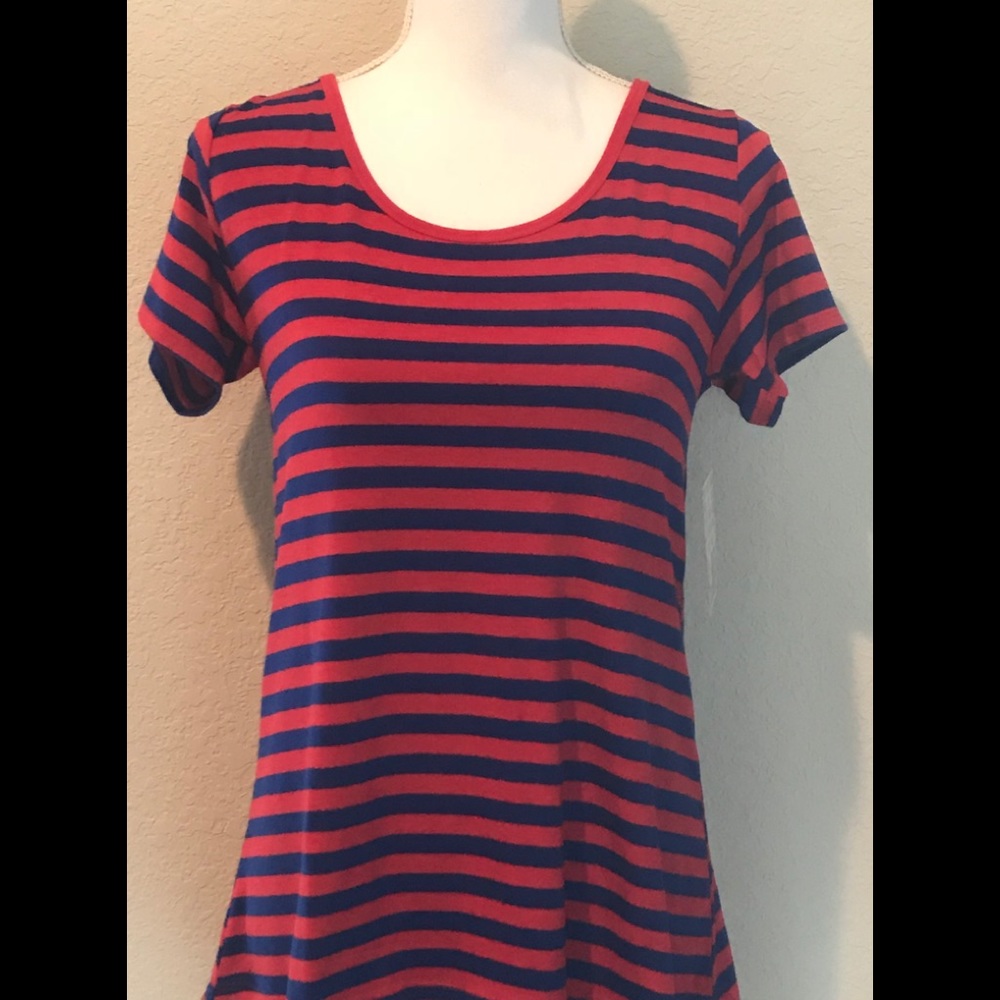 XS Classic T LuLaRoe
